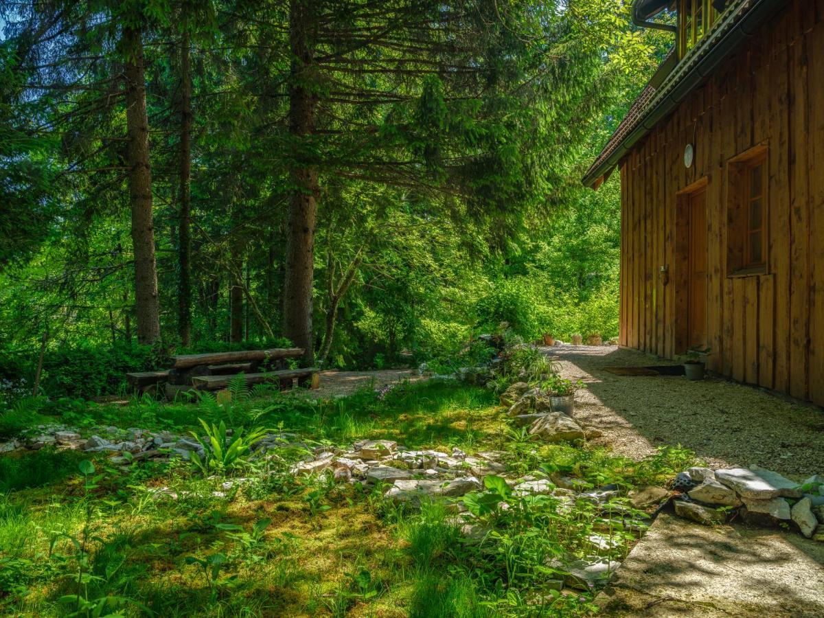Yeti Cabin Плитвица Село Екстериор снимка