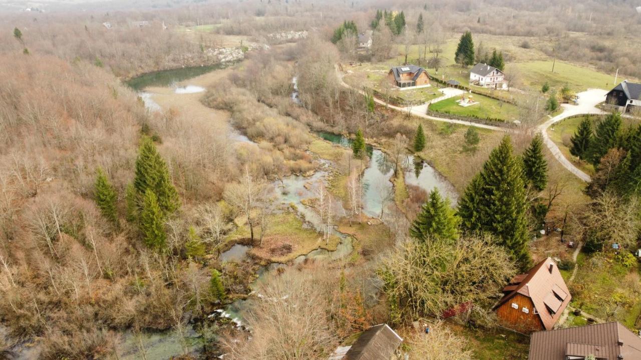 Yeti Cabin Плитвица Село Екстериор снимка